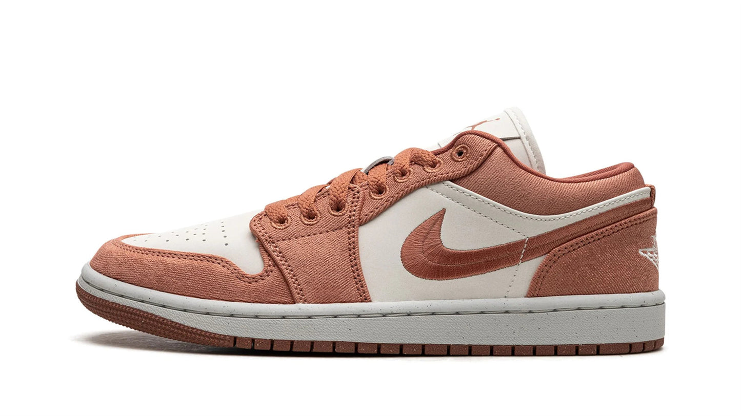 Jordan 1 Low WMNS "Sky J Orange"